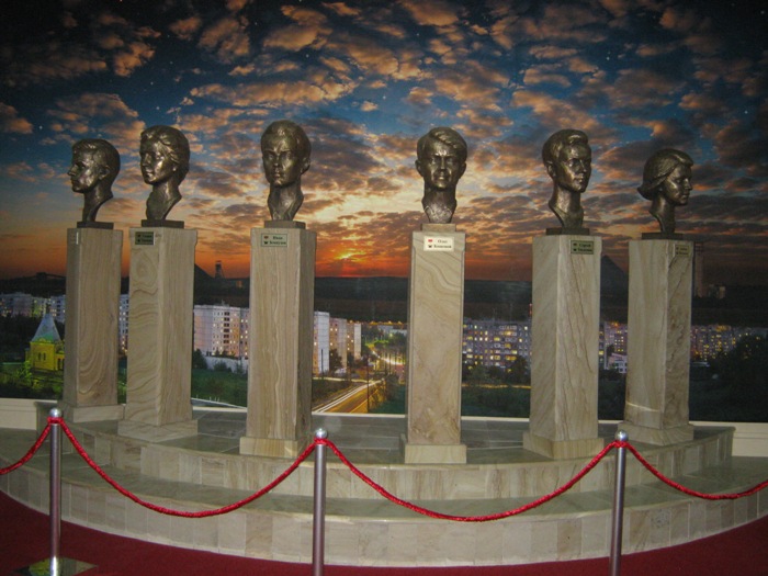 ����� ������� ������� �������� �� 9 ��������� (����)