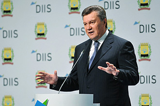 Янукович обещает обеспечить украинцев собственным газом и не покупать дорогой российский Янукович обещает обеспечить украинцев собственным газом и не покупать дорогой российский