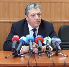 "К сожалению, мы потеряли 8 человек" "К сожалению, мы потеряли 8 человек"