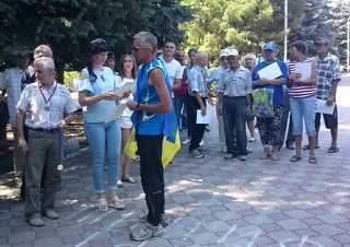 За украинский флаг на награждении "МГБ ЛНР" угрожает мастеру спорта 20 годами тюрьмы За украинский флаг на награждении "МГБ ЛНР" угрожает мастеру спорта 20 годами тюрьмы