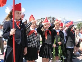22-е июня: луганские коммунисты едут на запад… показывать детские рисунки 22-е июня: луганские коммунисты едут на запад… показывать детские рисунки