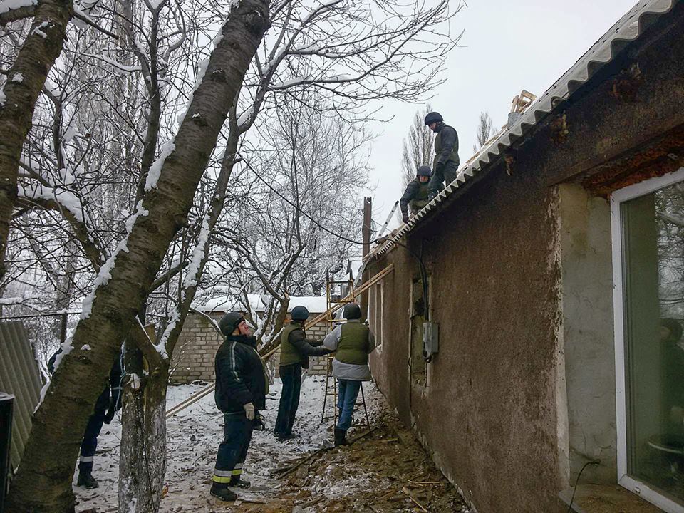 Что сейчас происходит в авдеевке. Авдеевка дзот. Авдеевка фото. Авдеевка бум. Авдеевка ДК.