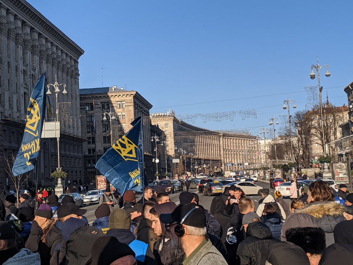 Новости киева. Крещатик в Киеве сейчас. Крещатик в Киеве фото сейчас 2019. Киев Хрещатик сейчас. Ситуация в Киеве сейчас.