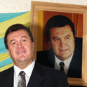 От хозяина Донбасса до "гетмана всея Украины". Эволюция Виктора Януковича в фотографиях От хозяина Донбасса до "гетмана всея Украины". Эволюция Виктора Януковича в фотографиях