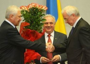 В Донецке новый губернатор. Шашкой махать не будет! В Донецке новый губернатор. Шашкой махать не будет!