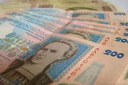 Правительство собирается привязать гривневые депозиты к курсу доллара Правительство собирается привязать гривневые депозиты к курсу доллара