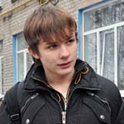 Менты повязали девятиклассников на глазах у всей школы Менты повязали девятиклассников на глазах у всей школы