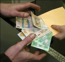 Сверхзадача: смогут ли три законопроекта легализировать наемный труд? Сверхзадача: смогут ли три законопроекта легализировать наемный труд?