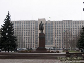 «Скандально прославившееся кладбище…». Обзор донецкой прессы «Скандально прославившееся кладбище…». Обзор донецкой прессы