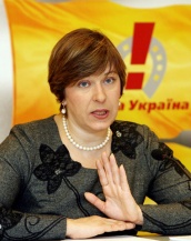 К. Ляпина: Мы поддерживаем отставку Луценко, но не хотим быть пешками в чужой игре К. Ляпина: Мы поддерживаем отставку Луценко, но не хотим быть пешками в чужой игре