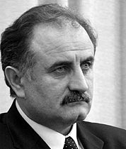 Глава Львовского облсовета М.Сеник: Я считаю, что правительство очень профессионально… Глава Львовского облсовета М.Сеник: Я считаю, что правительство очень профессионально…