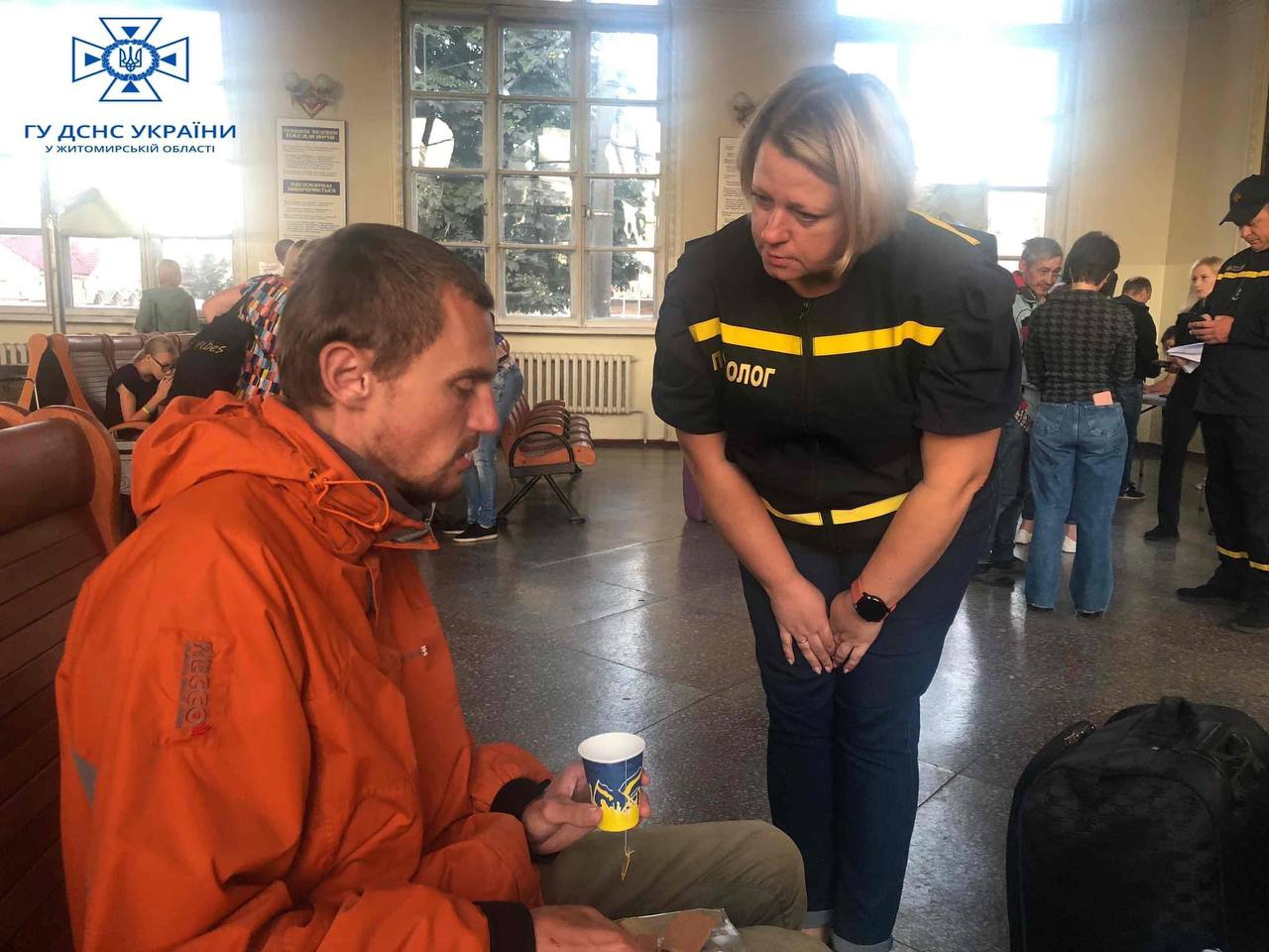 10 людей у пошуках безпечного проживання прибули на черговому евакуаційному потязі з Покровська до Бердичева, фото-4