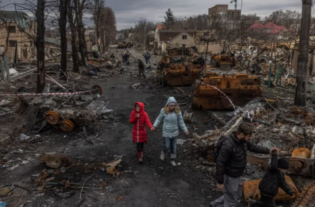 Росія заперечує військові злочини російської армії в Бучі, оскільки Україна не надала їй імена всіх загиблих