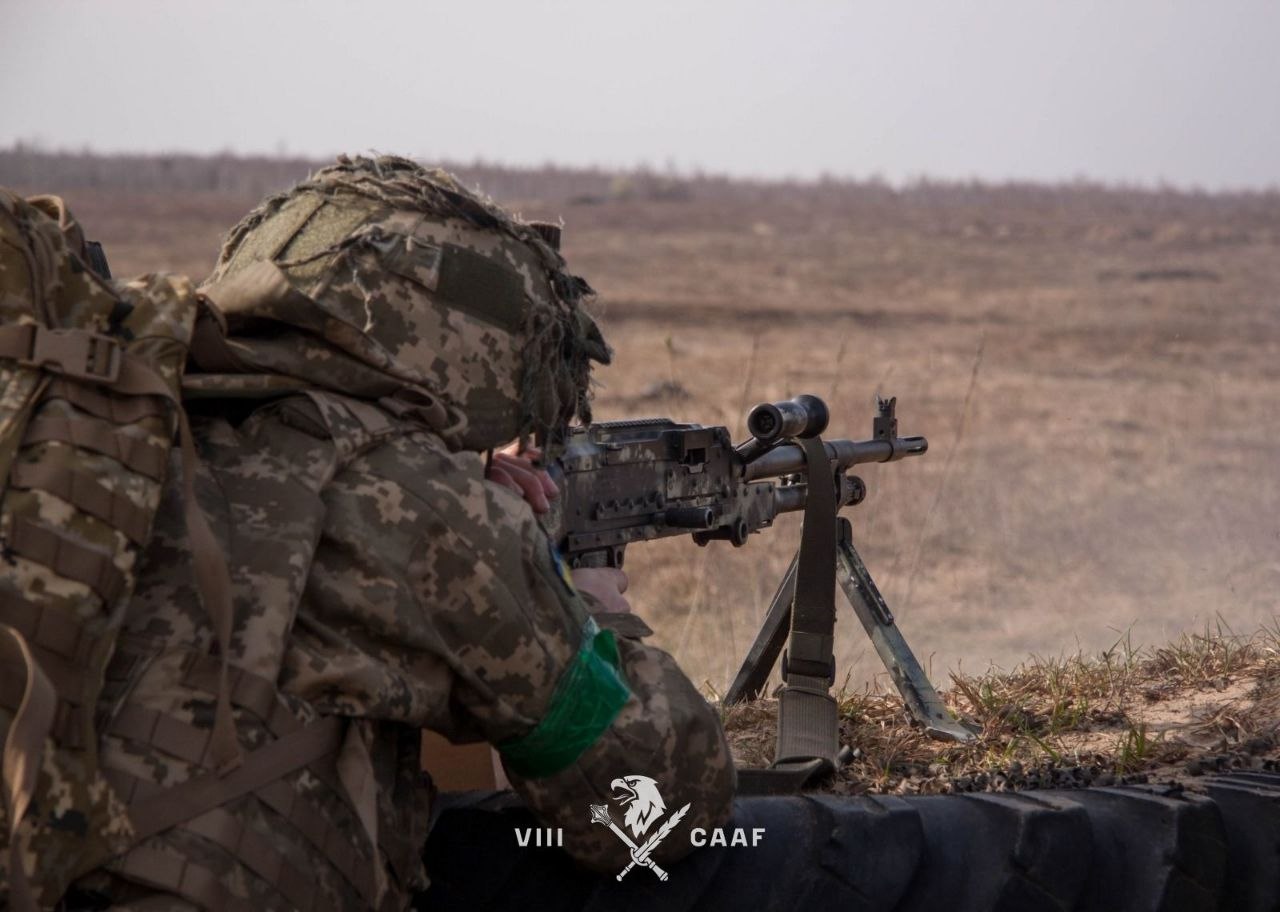 На фронті від початку доби відбулося 40 бойових зіткнень - Генштаб