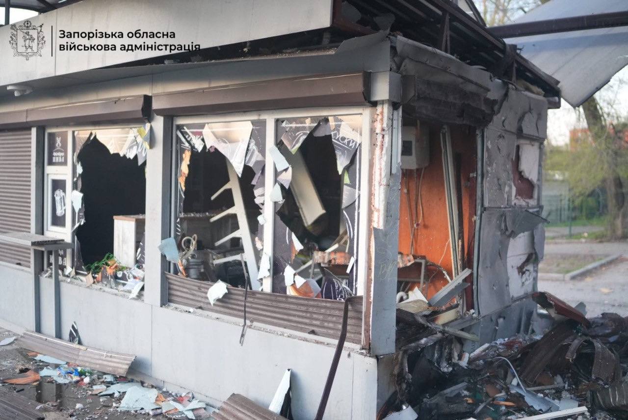 Через рашистські удари по Запоріжжю й області загинули двоє людей, є руйнування інфраструктури