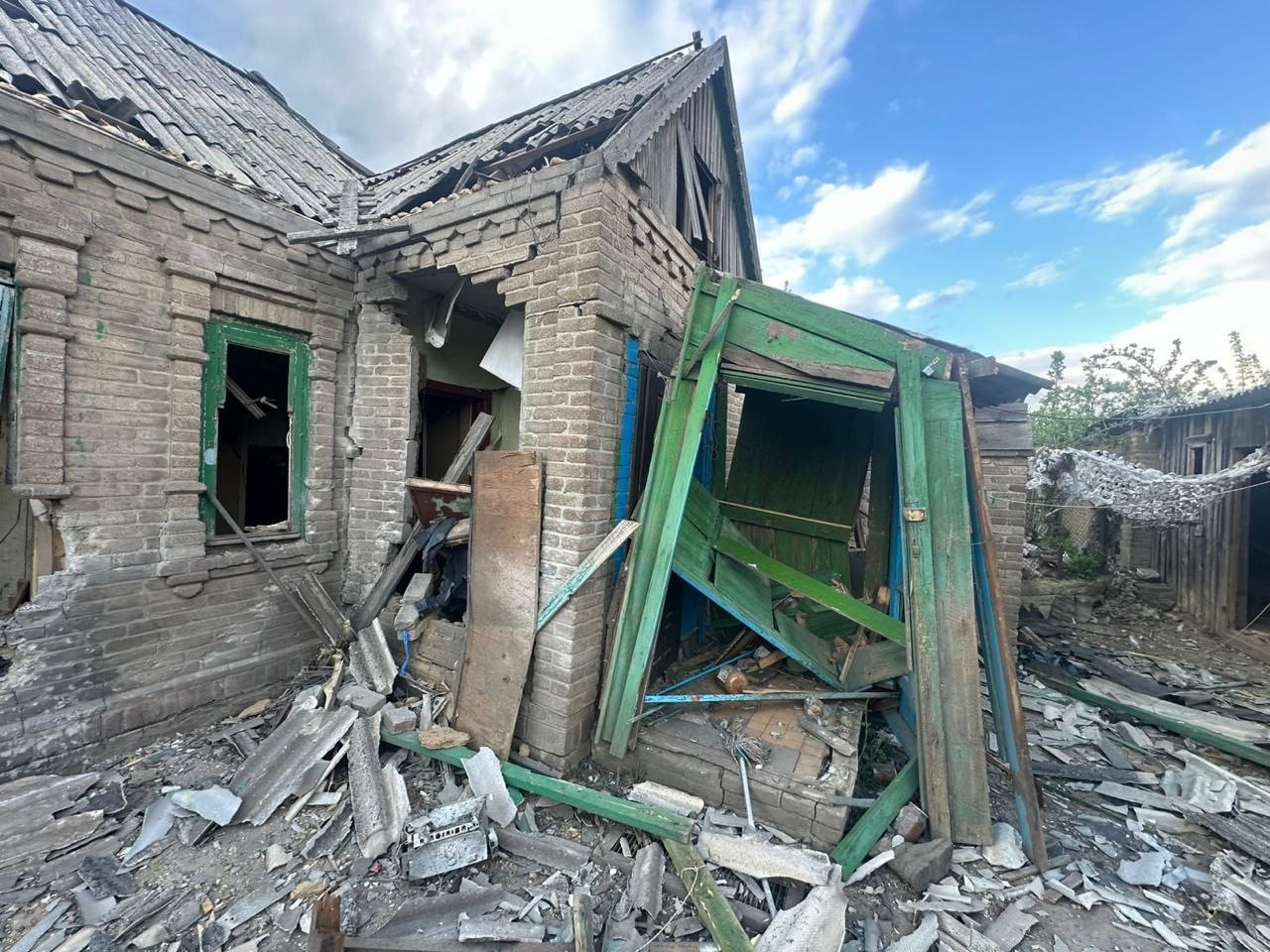 898 ударів по лінії фронту та житловому сектору Донеччини завдала за добу РФ , фото-3