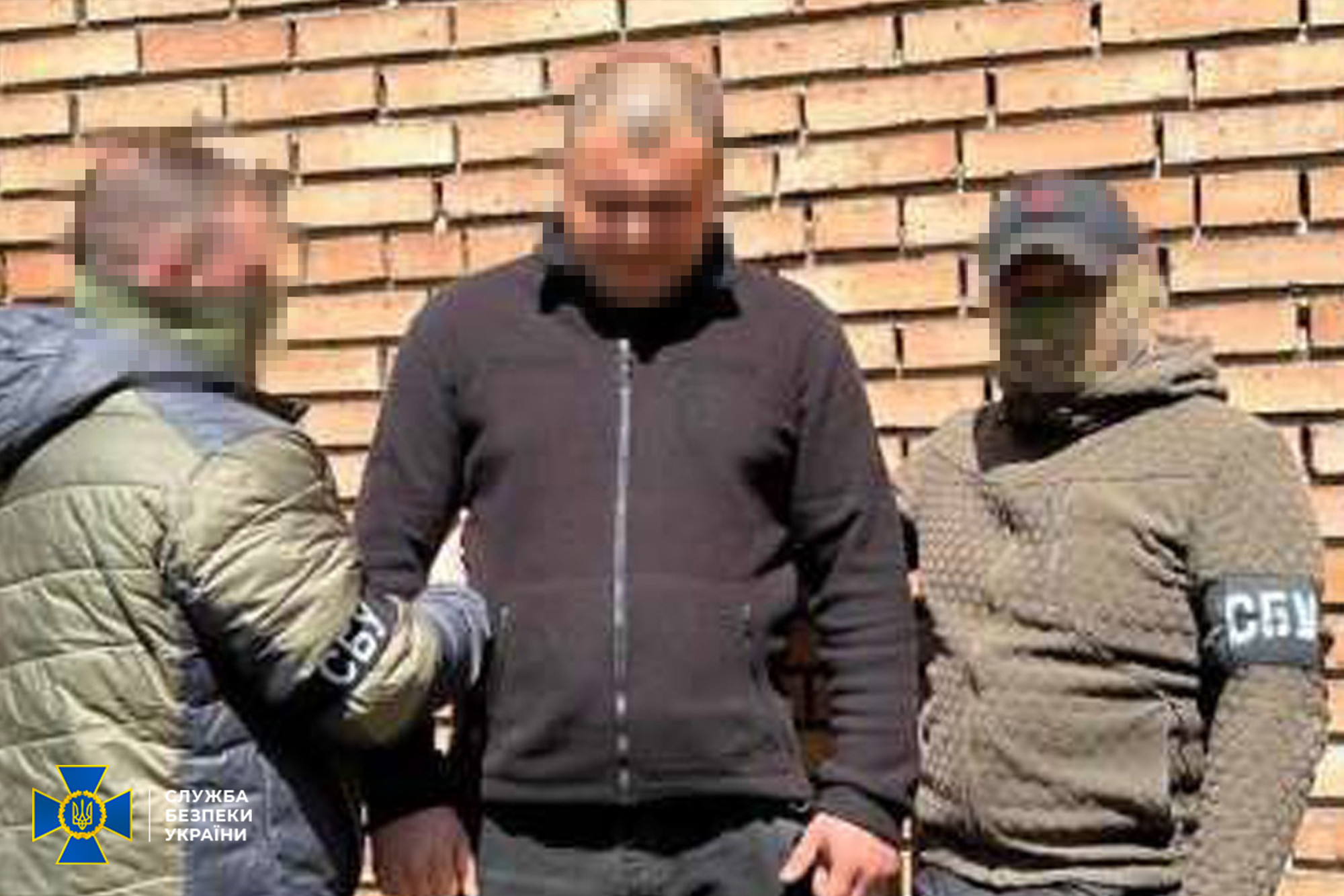 СБУ затримала трьох блогерів, які «зливали» позиції Сил оборони у соцмережах