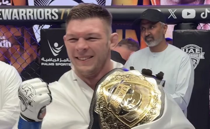 Боєць ММА Руднєв із Донеччини здобув чемпіонський пояс UAE Warriors