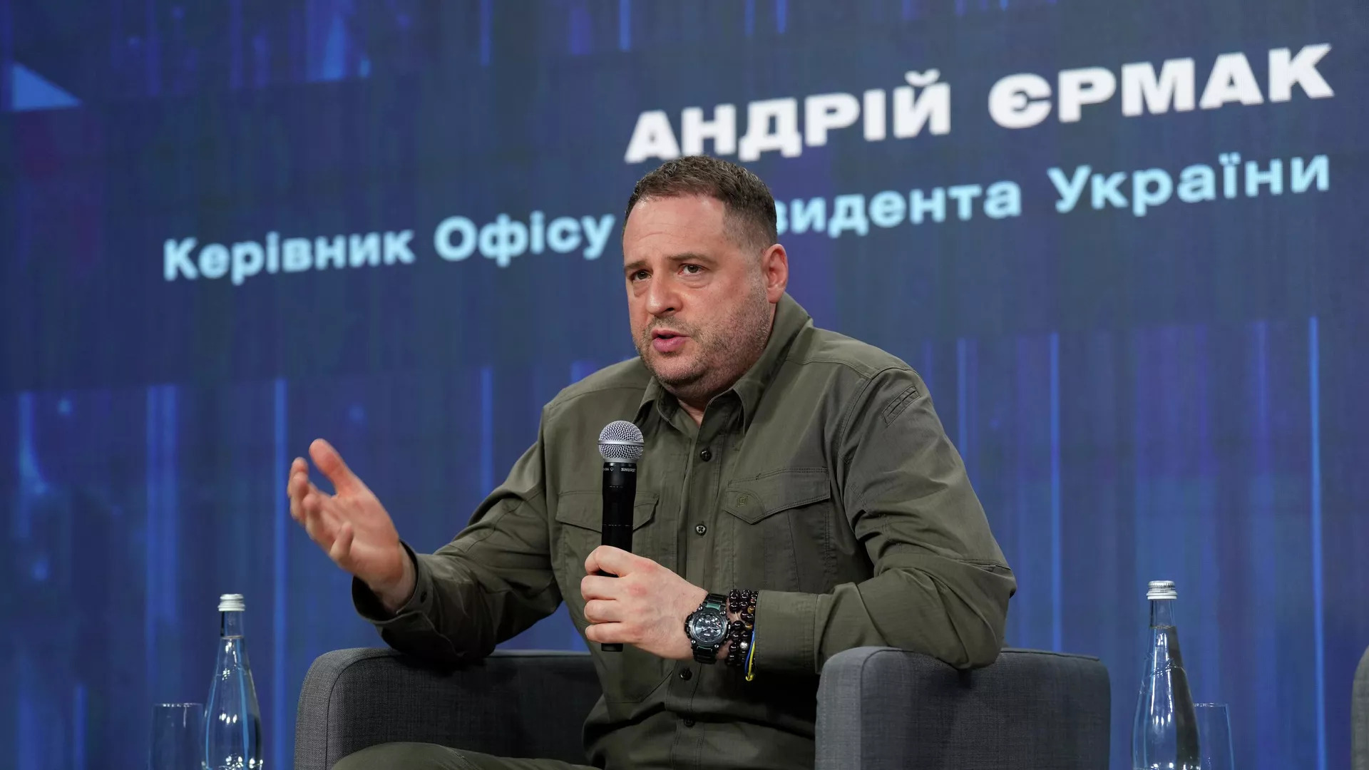 «Все гостріше постає питання, чому не вдається домовитися з Китаєм про припинення поставок Києву». Російські ЗМІ про Україну