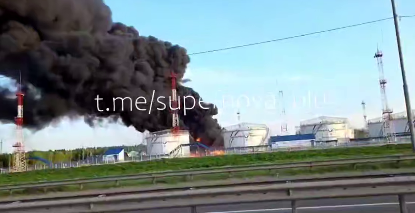 У Москві та Підмосков’ї внаслідок повітряної атаки були уражені підприємства ВПК і паливно-енергетичного комплексу