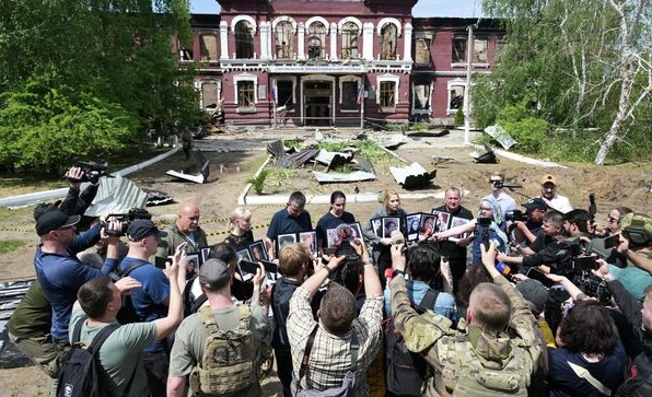 Через два тижні після події МЗС РФ обіцяє допустити місію ОО