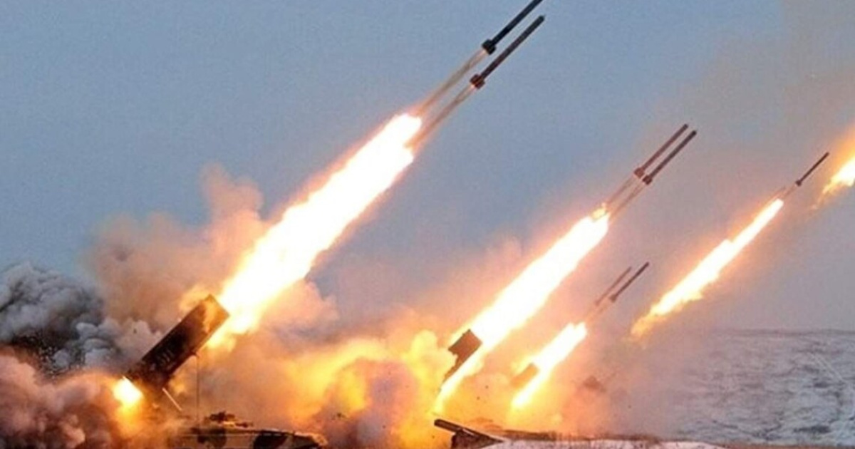 Россияне нанесли 10 ракетных и 75 авиационных ударов по Украине за сутки и массированый удар "шахедами". Есть погибшие