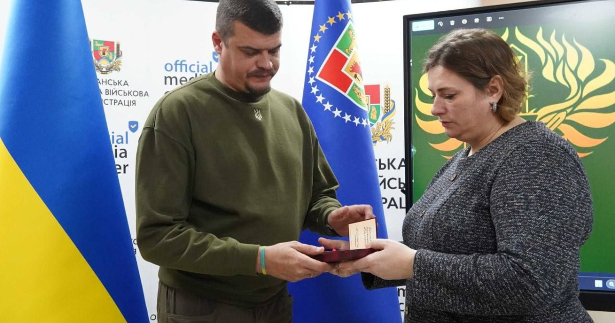 Ордена "За мужество" передали родным трех погибших луганских пограничников