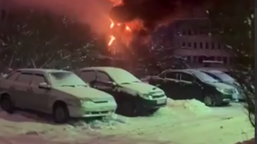 Актуальное фото пожара в Рыбинске из соцсетей 